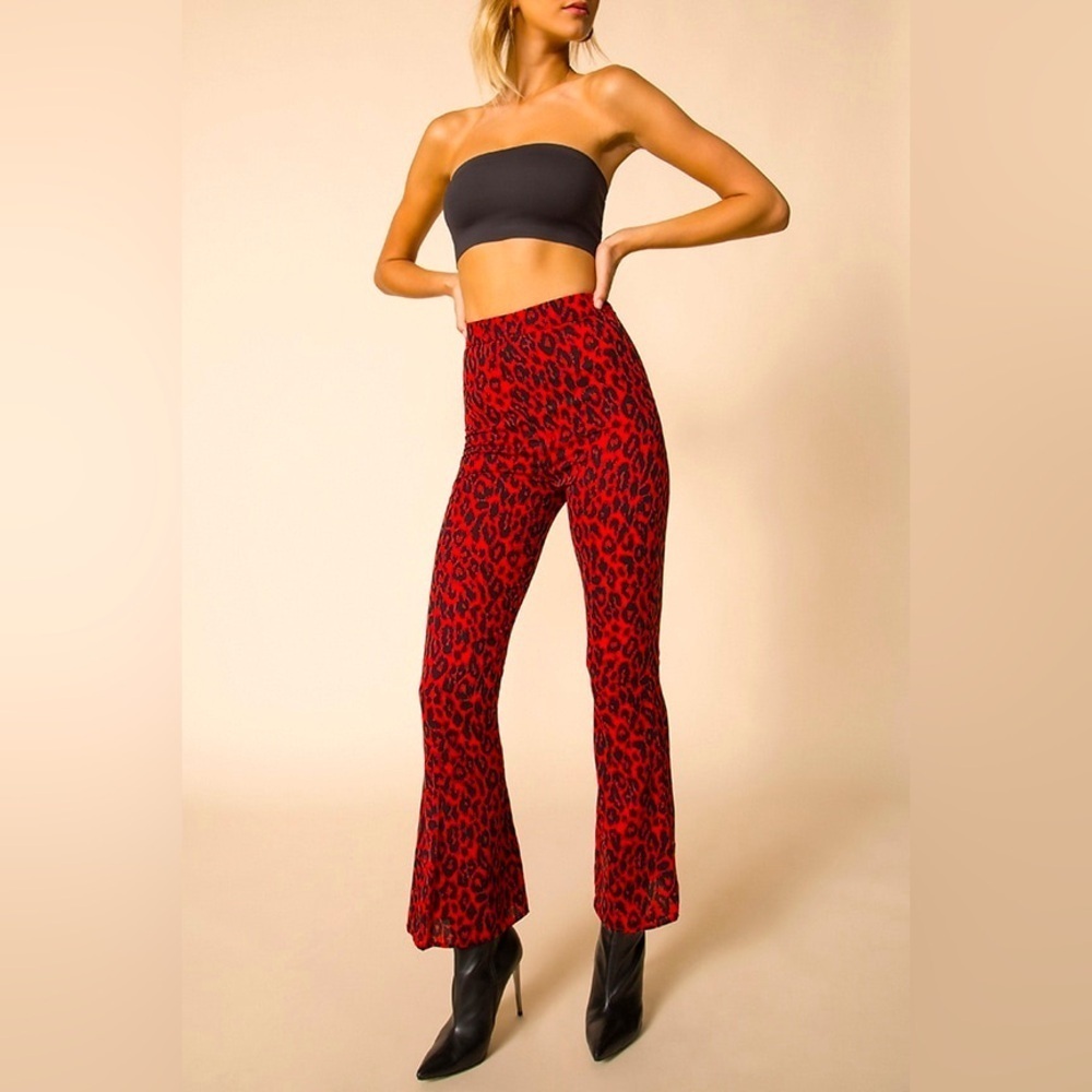 NWOT REVOLVE SUPERDOWN Kendall Kick Flare Pants Red Leopard S